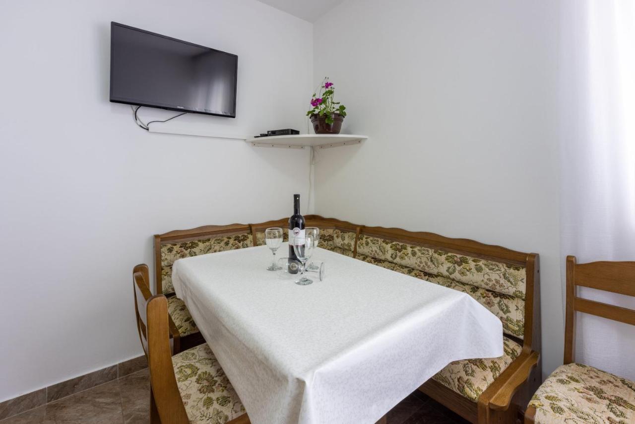 Kreso Apartment