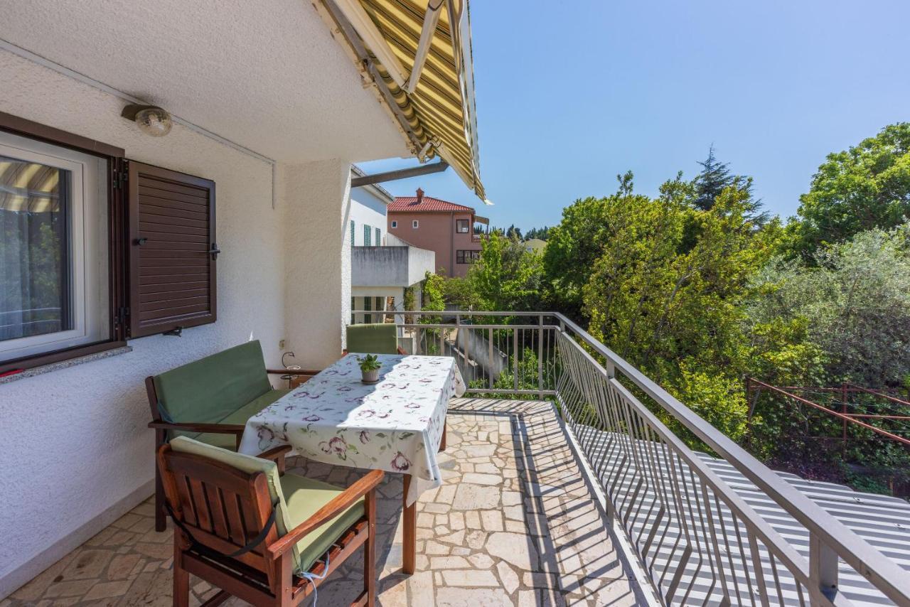 Kreso Apartment *